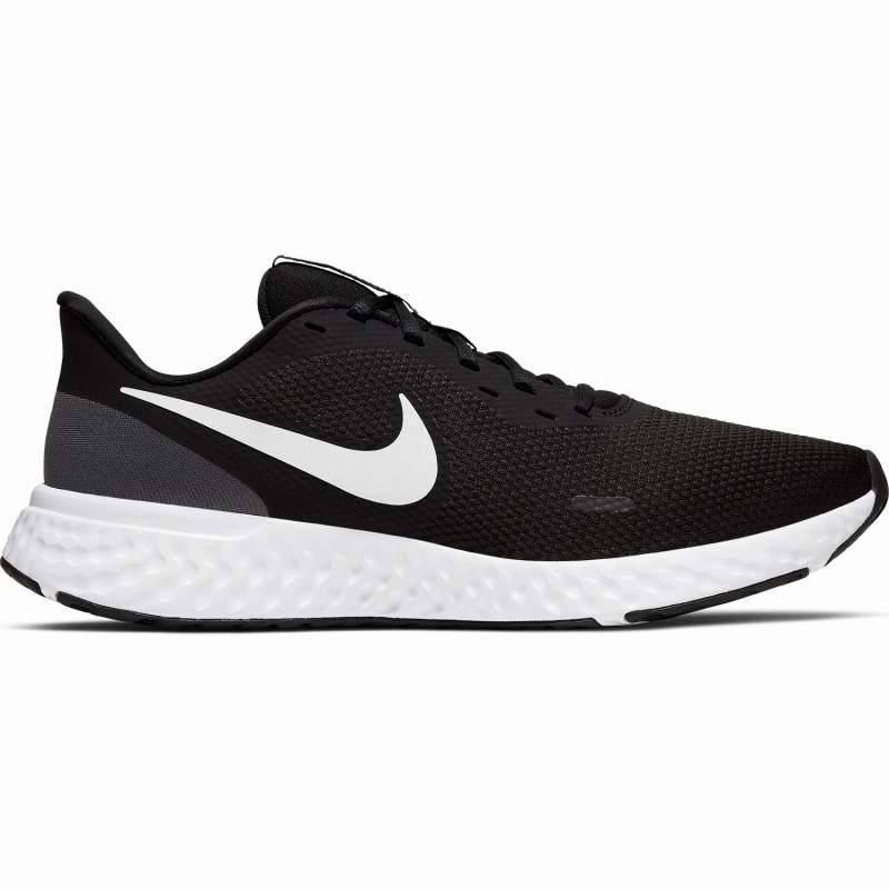 

Кроссовки Nike Revolution 5, Черно-белый