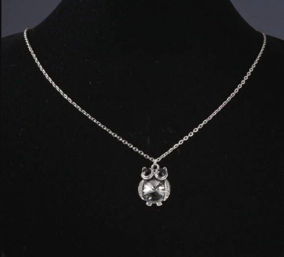 

Подвеска на цепочке Сова серый кристалл L-52см D-2,5см