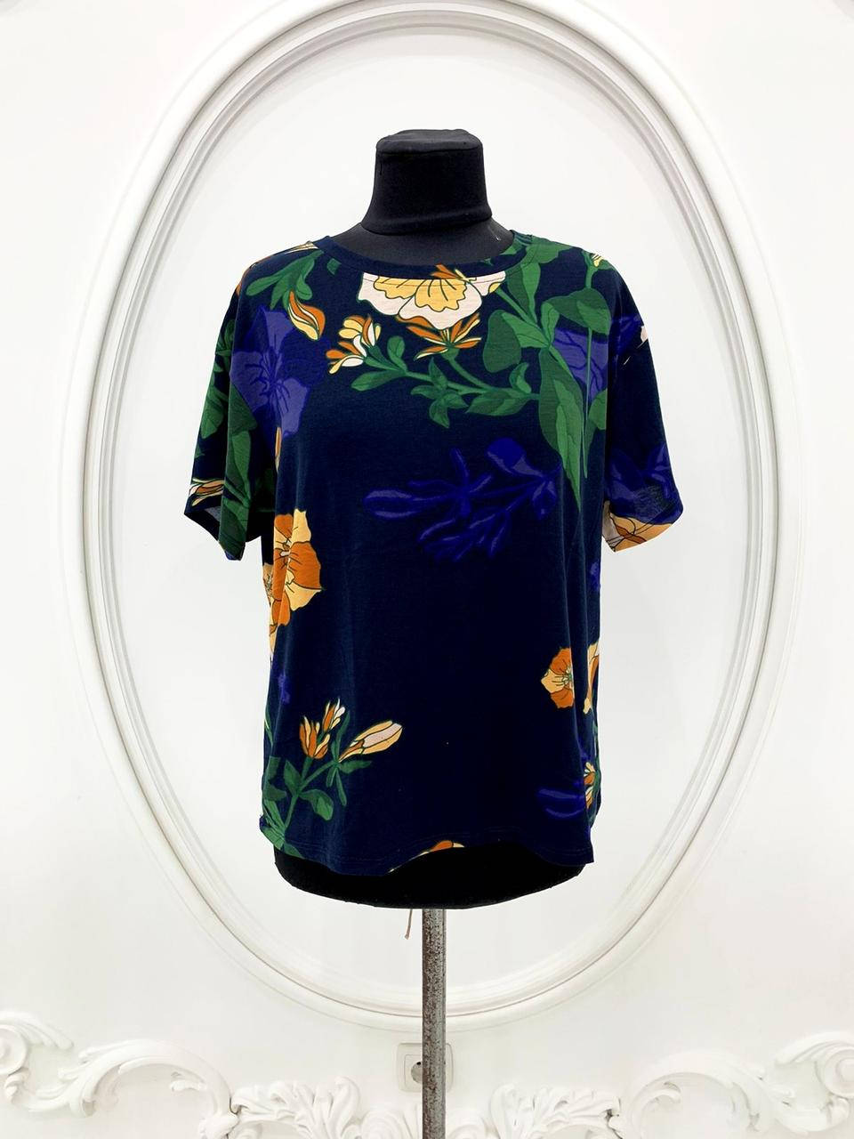 

Футболки женские р.50.От 3шт по 65грн, Синий