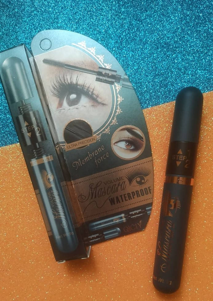 

Водостойкая тушь-трансформер для ресниц 4Д Volume MASCARA Waterproof, Черный