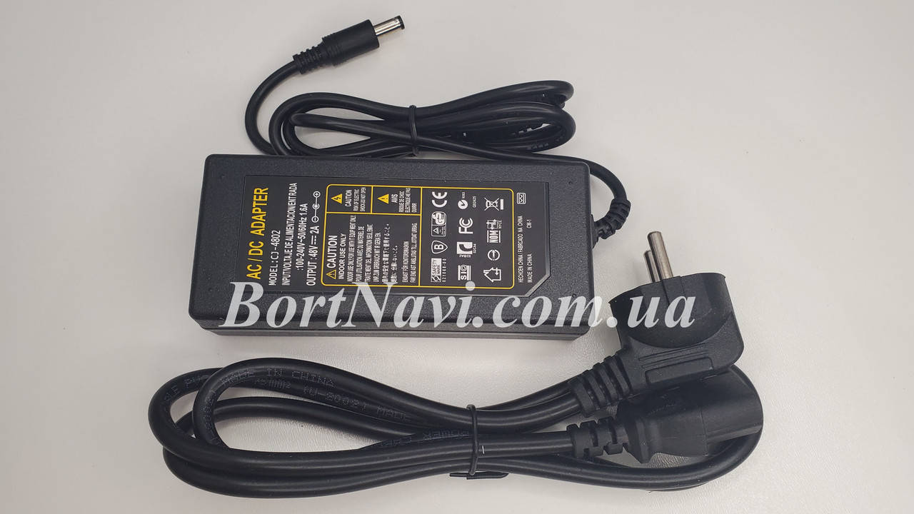 

Блок питания 48V 2A (5.5*2.5), Черный