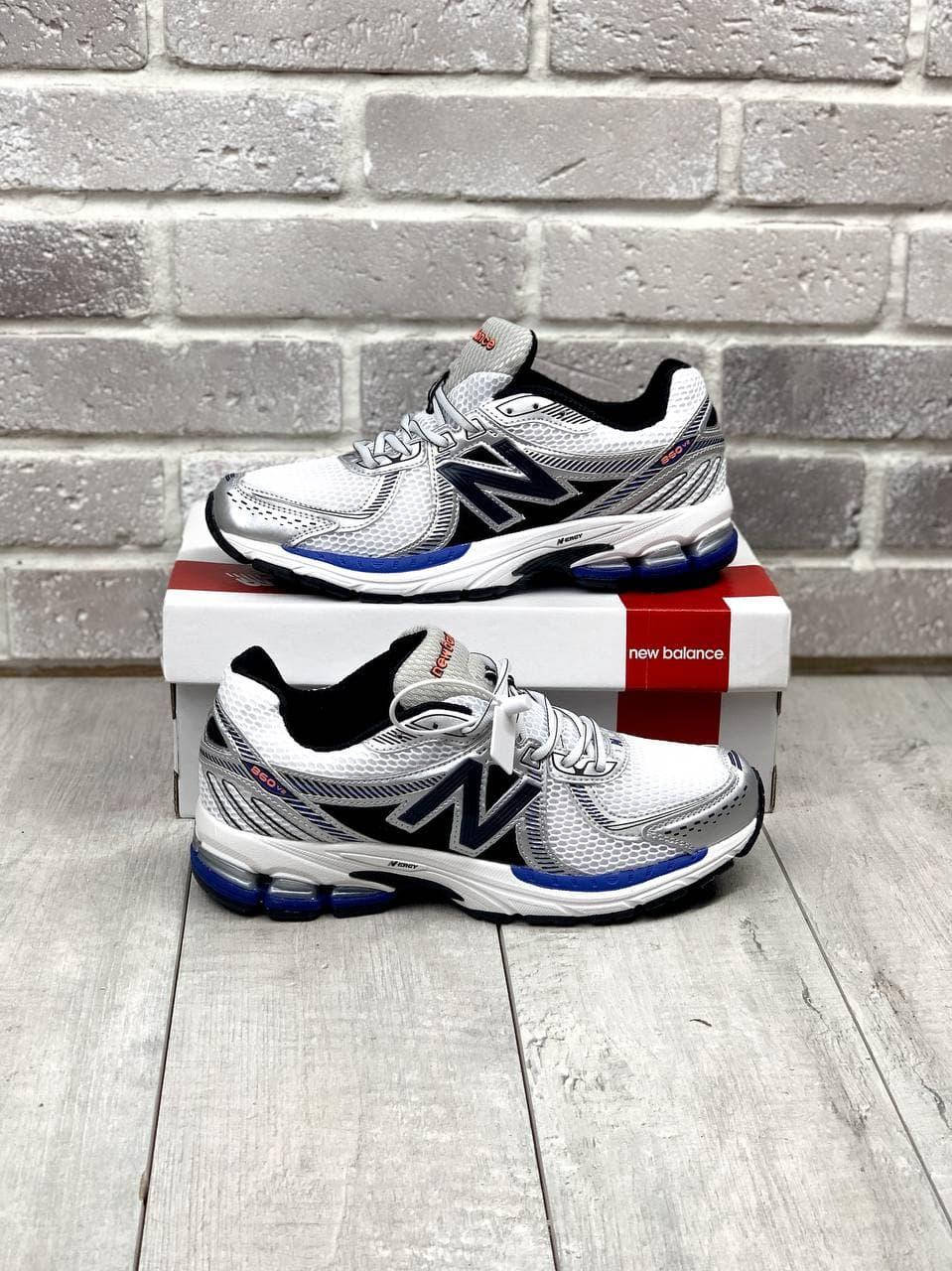

Мужские кроссовки New Balance 860 Серые Текстильные, Серый