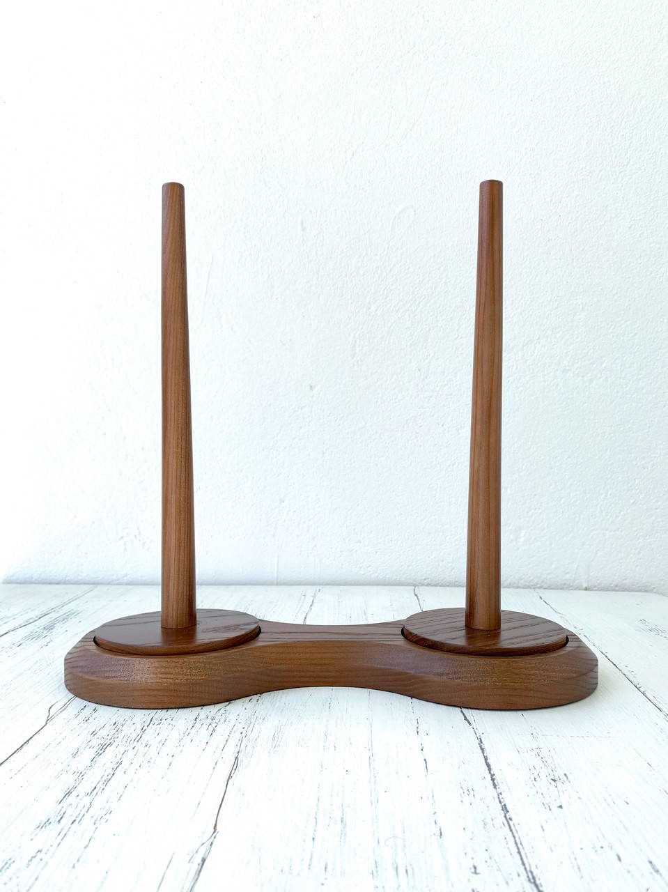 

Держатель для пряжи двойной темное дерево 130*25 см