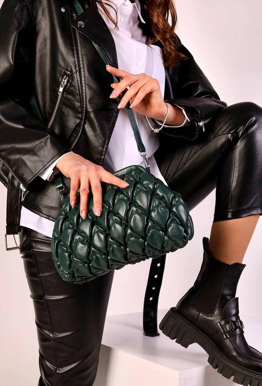 

Женская зеленая сумка клатч с ремнем код 7-2685, Зелёный