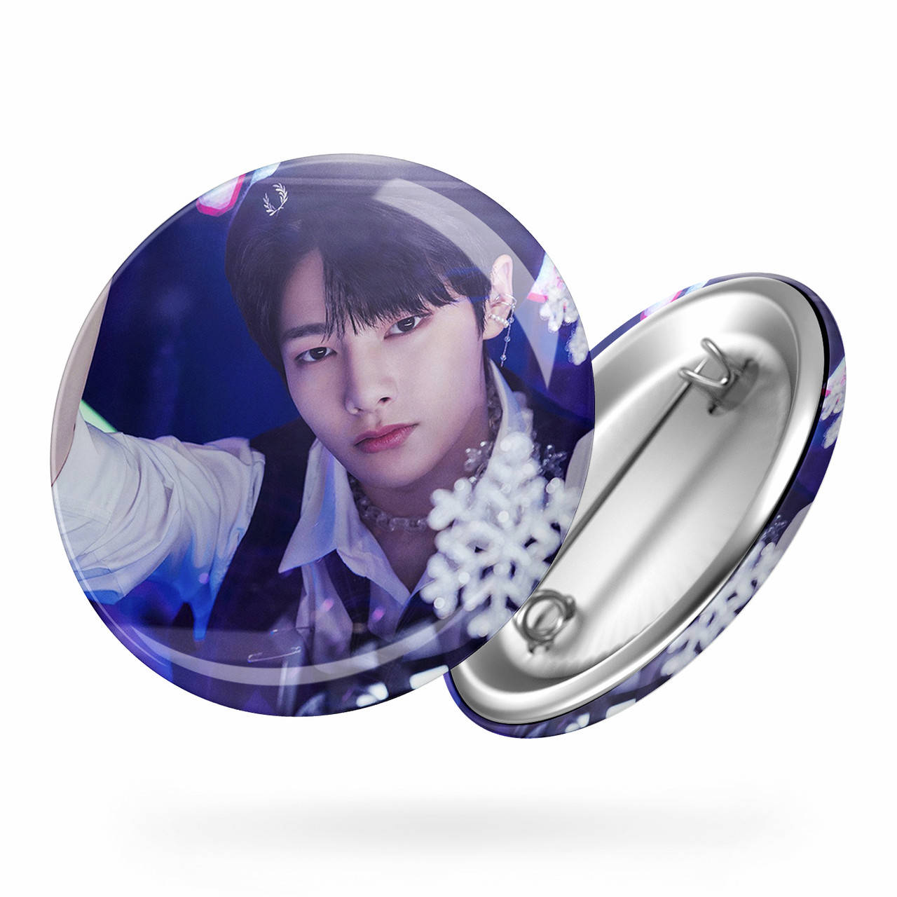 

Значок Stray Kids 40 In