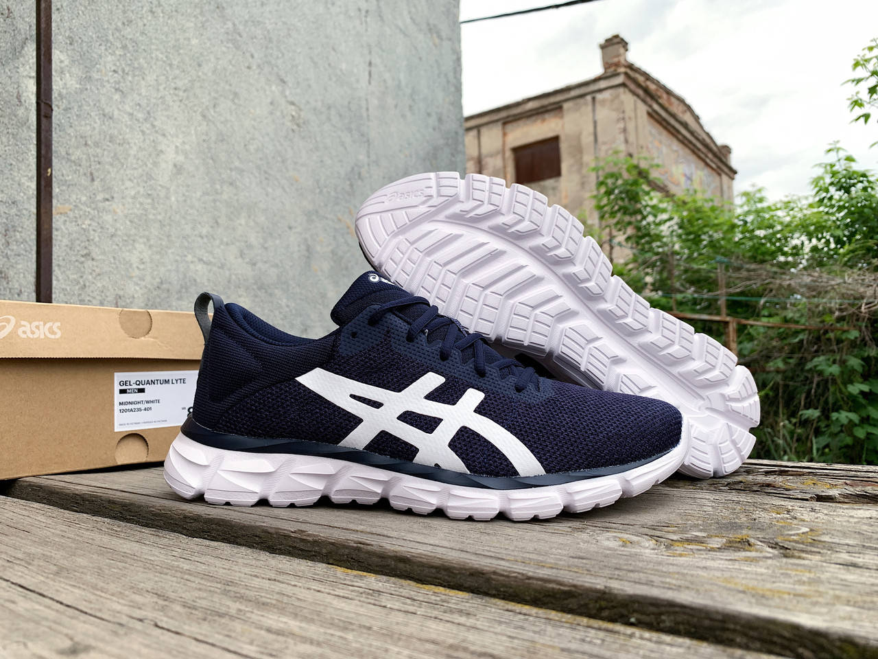 

Мужские кроссовки для бега ASICS GEL-QUANTUM LYTE 1201A235-401 Midnight White ОРИГИНАЛ, Белый