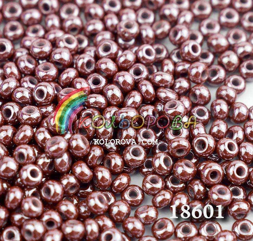 

Чешский бисер 18601