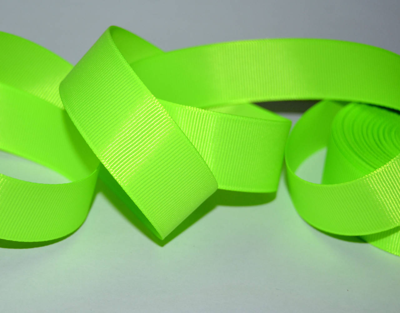 

Стрічка репсова 2,5см, колір-салатовий