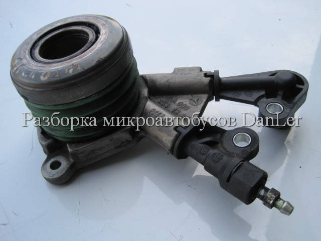 

Рабочий (выжимной) цилиндр Мерседес Вито 638 2.2 cdi б/у (Mercedes Vito)