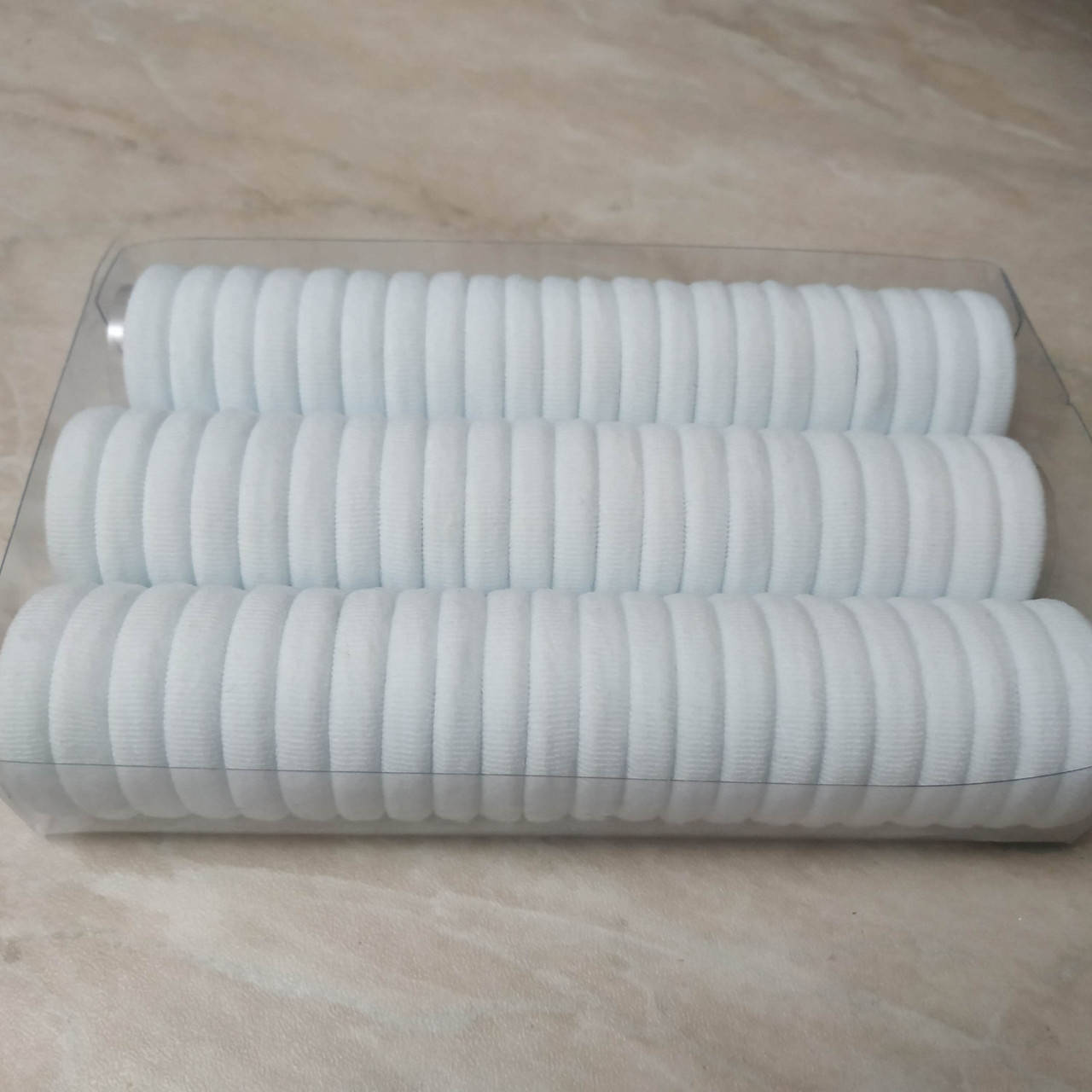 

Резинки для волос диаметр 3 см (22 штуки)