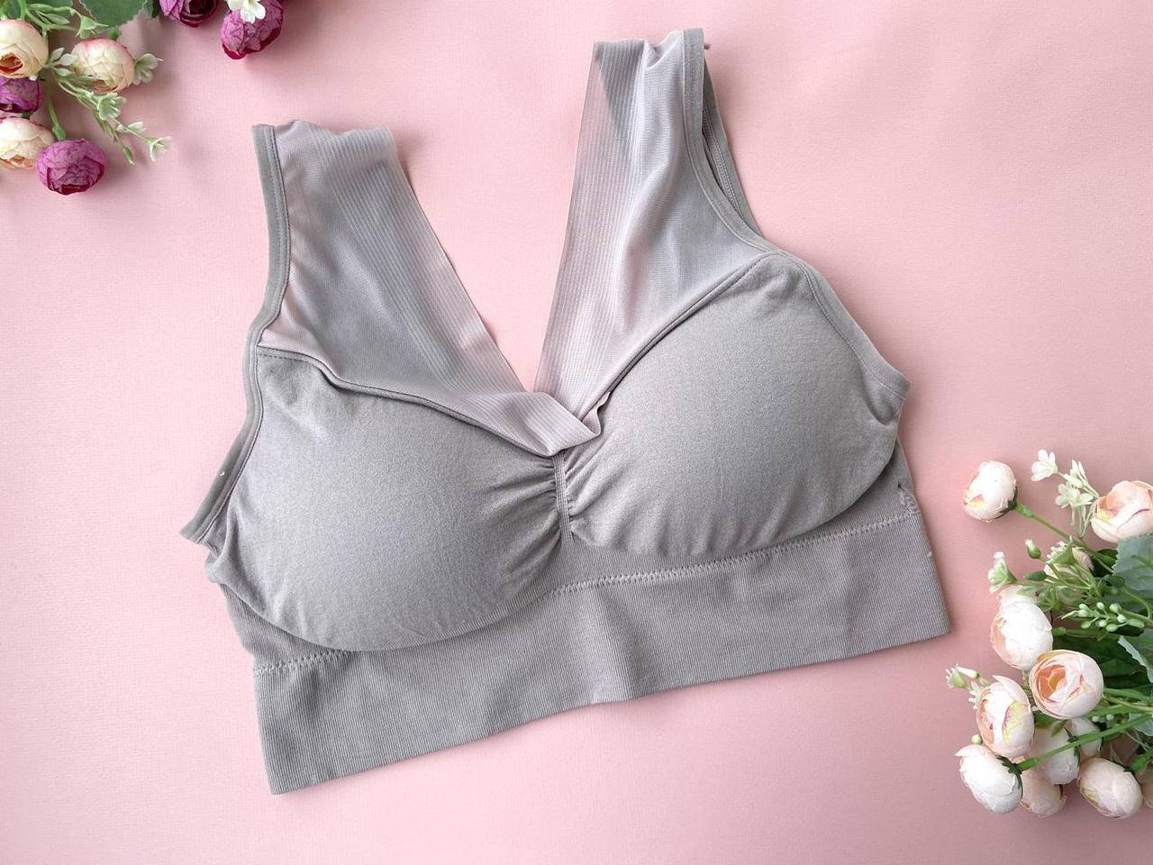 

Серый бесшовный топ больших размеров на объемы 85-90-95C/D, со съемными поролоновыми вкладышами