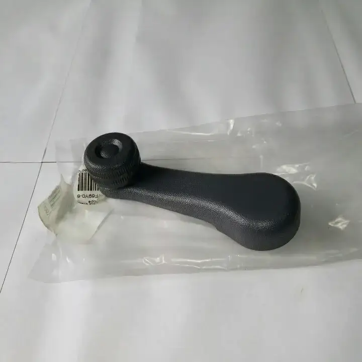 

Ручка стеклоподъемника ЗАЗ ориг. Ланос/Сенс TF69Y0-6104361, 96238361