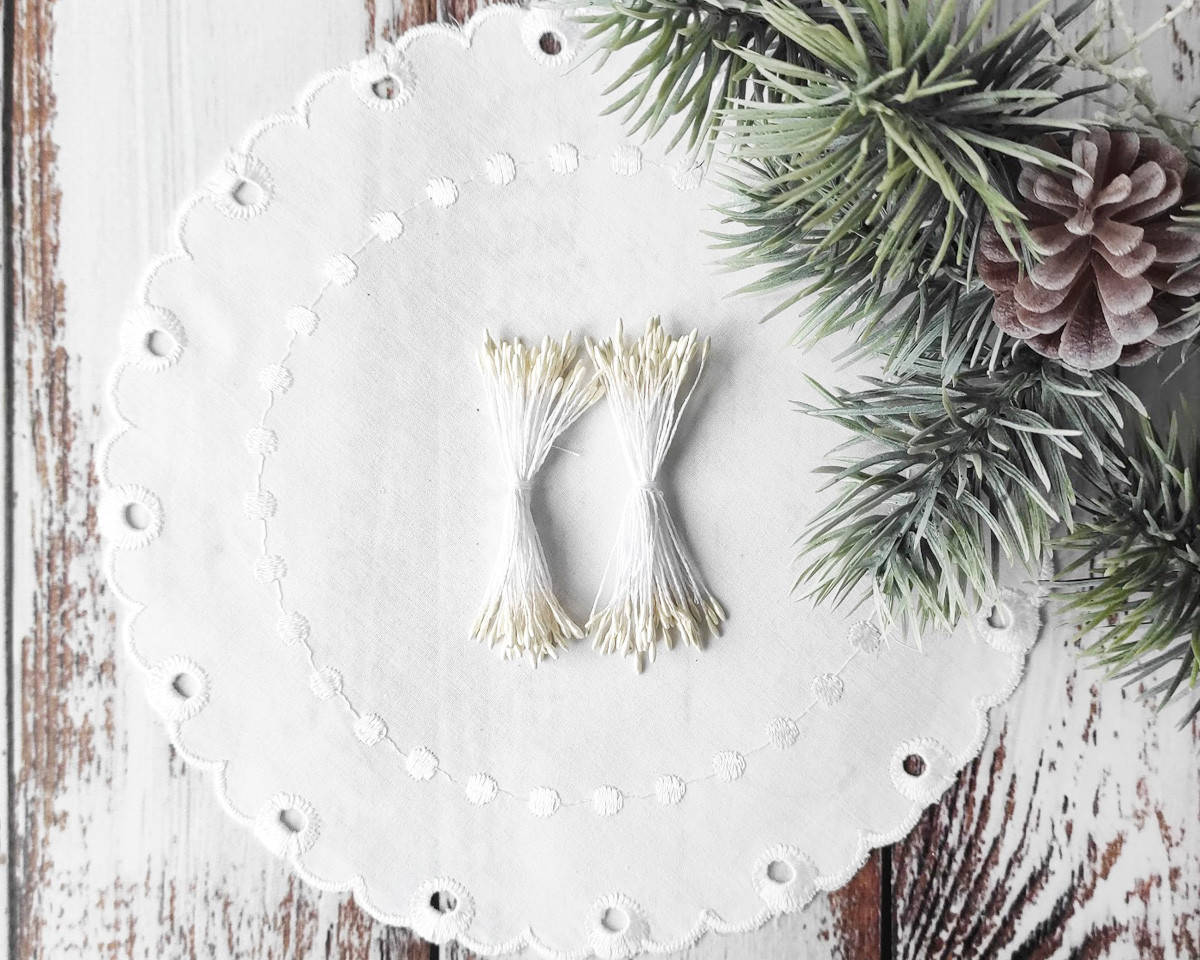 

Тычинки глянцевые айвори 50 (100)шт