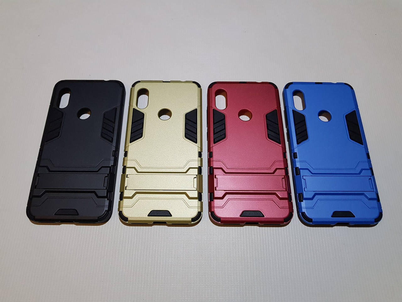 

Противоударный чехол бампер для Xiaomi Redmi Note 6 Pro золотой, Разные цвета