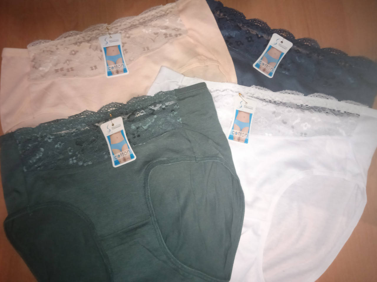 

Женские трусы-слип стрейчевые 2XL (50-52 размер), Разные цвета