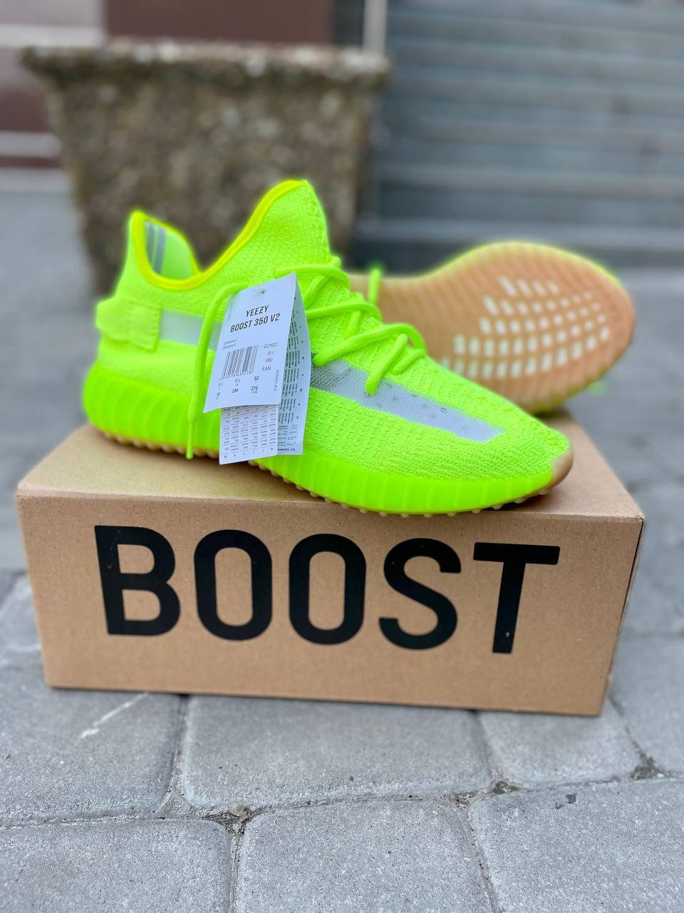 

Адидас Изи Буст 350 ярко салатовые (ТУРЦИЯ), Зелёный