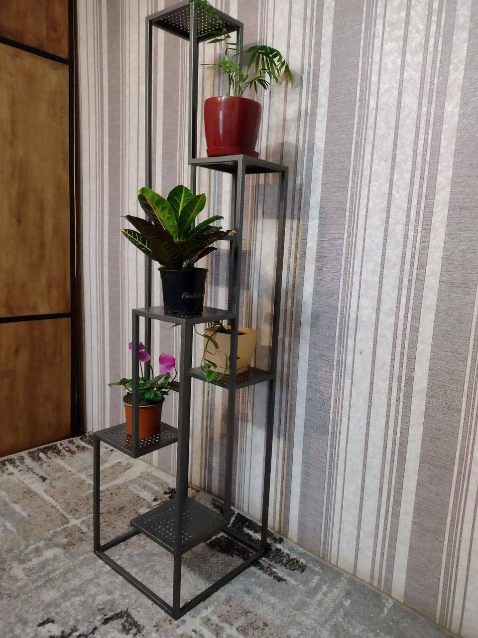 

Металева підставка для квітів (на сім вазонів)