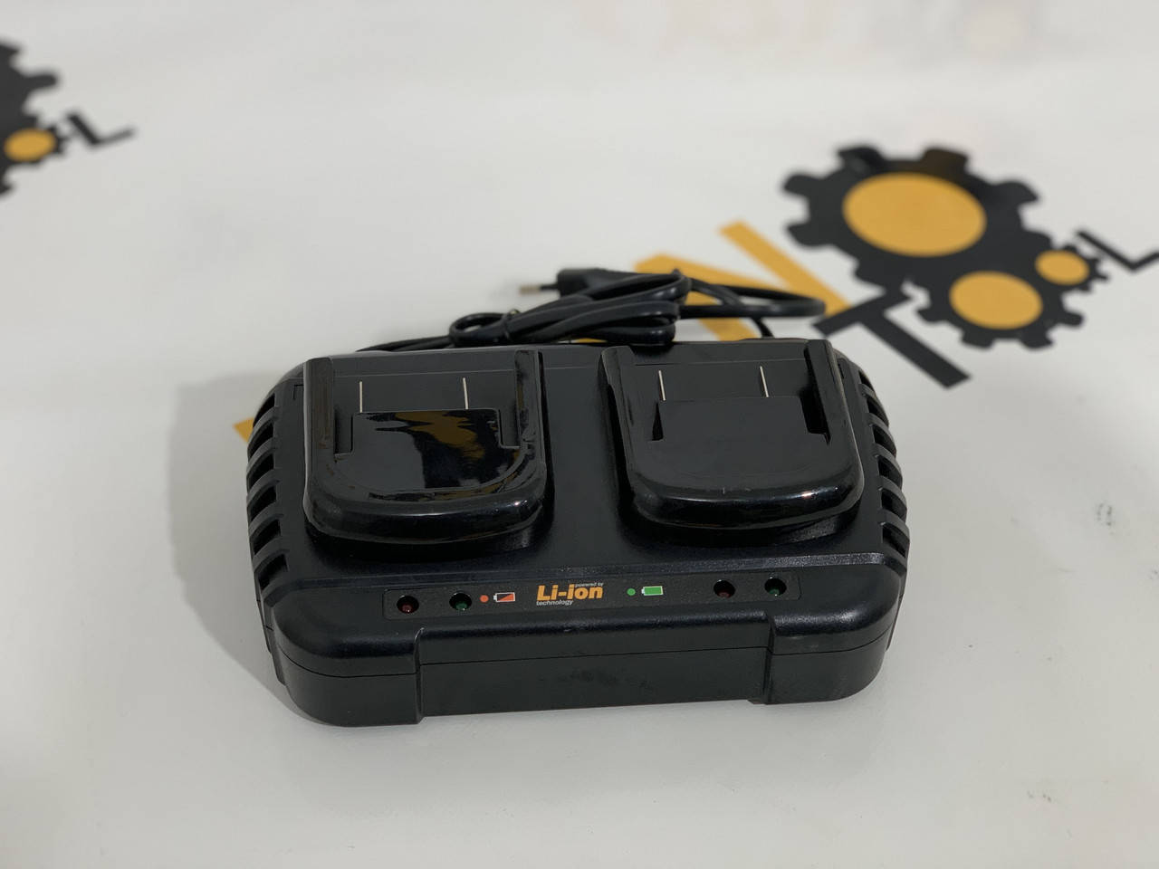 

Зарядное устройство Procraft Charger20/2