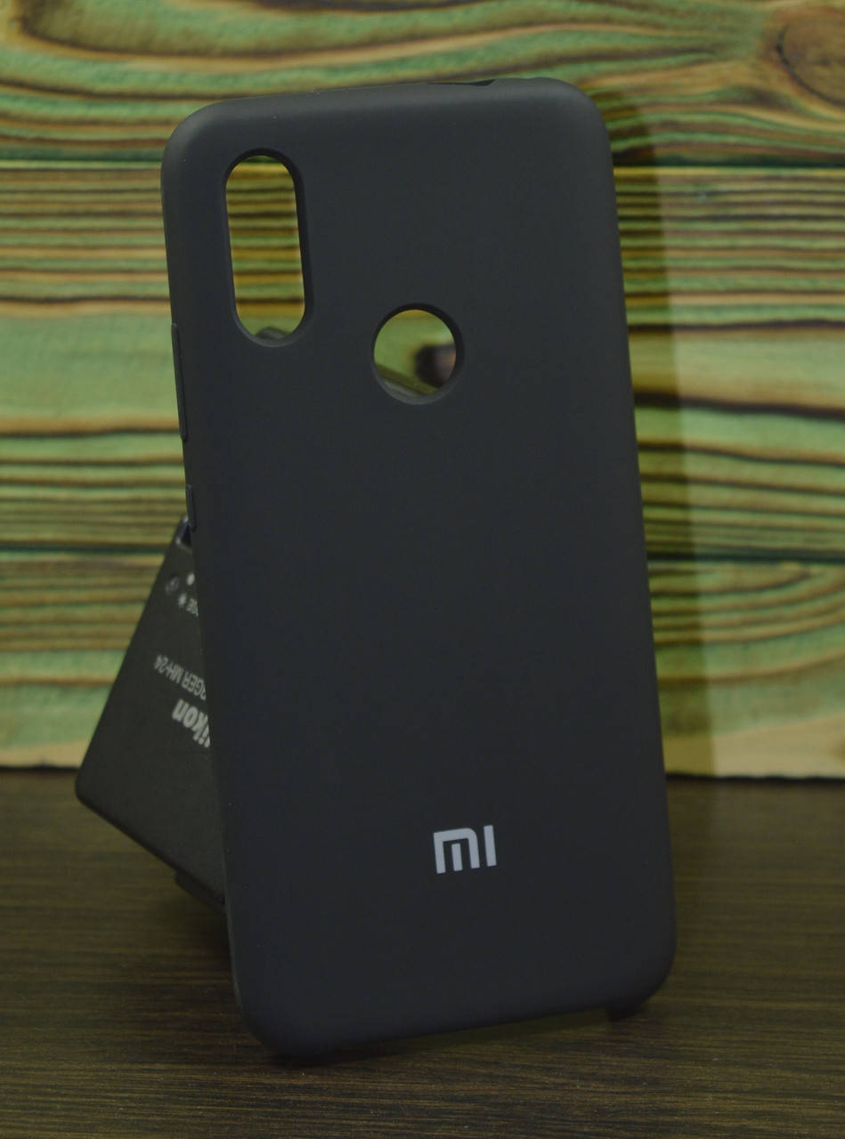 

Защитный чехол на Xiaomi Redmi 7 Silicone Case черный