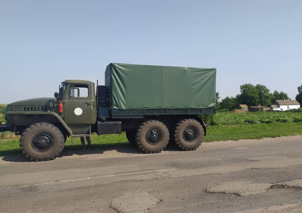

Тент УРАЛ-4320 из ткани ПВХ матовый хаки