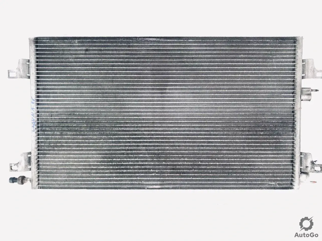 

Радиатор кондиционера Renault Laguna II 8200008763