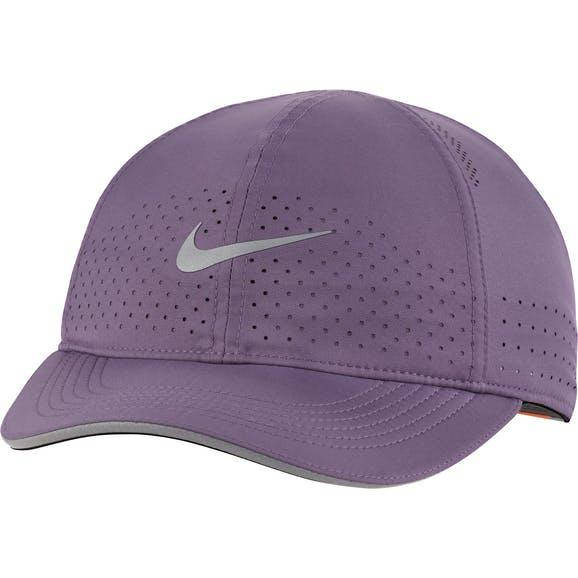 

Оригинальная кепка Nike Featherlight, MISC