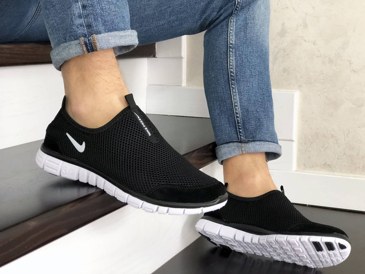 

Мужские кроссовки весенние Nike Free 3.0 черно белые, Черный