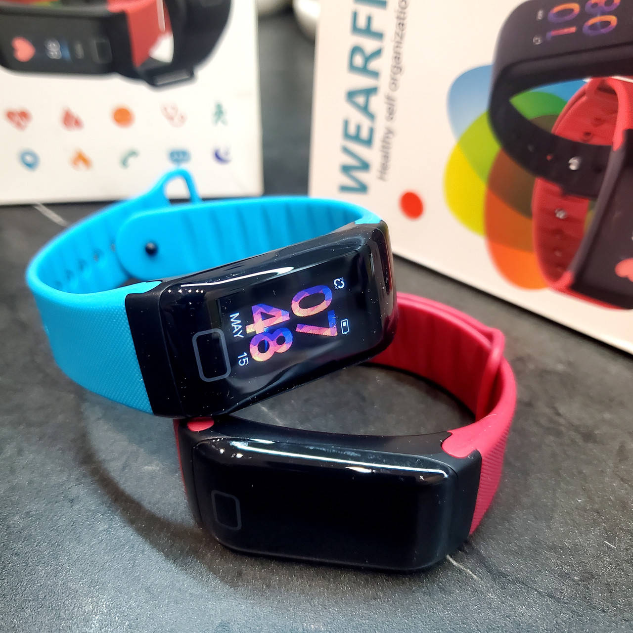 

Фитнес часы браслет с тонометром WearFit F1 и пульсометром,шагомером,с влагозащитой (цветной екран) Синие