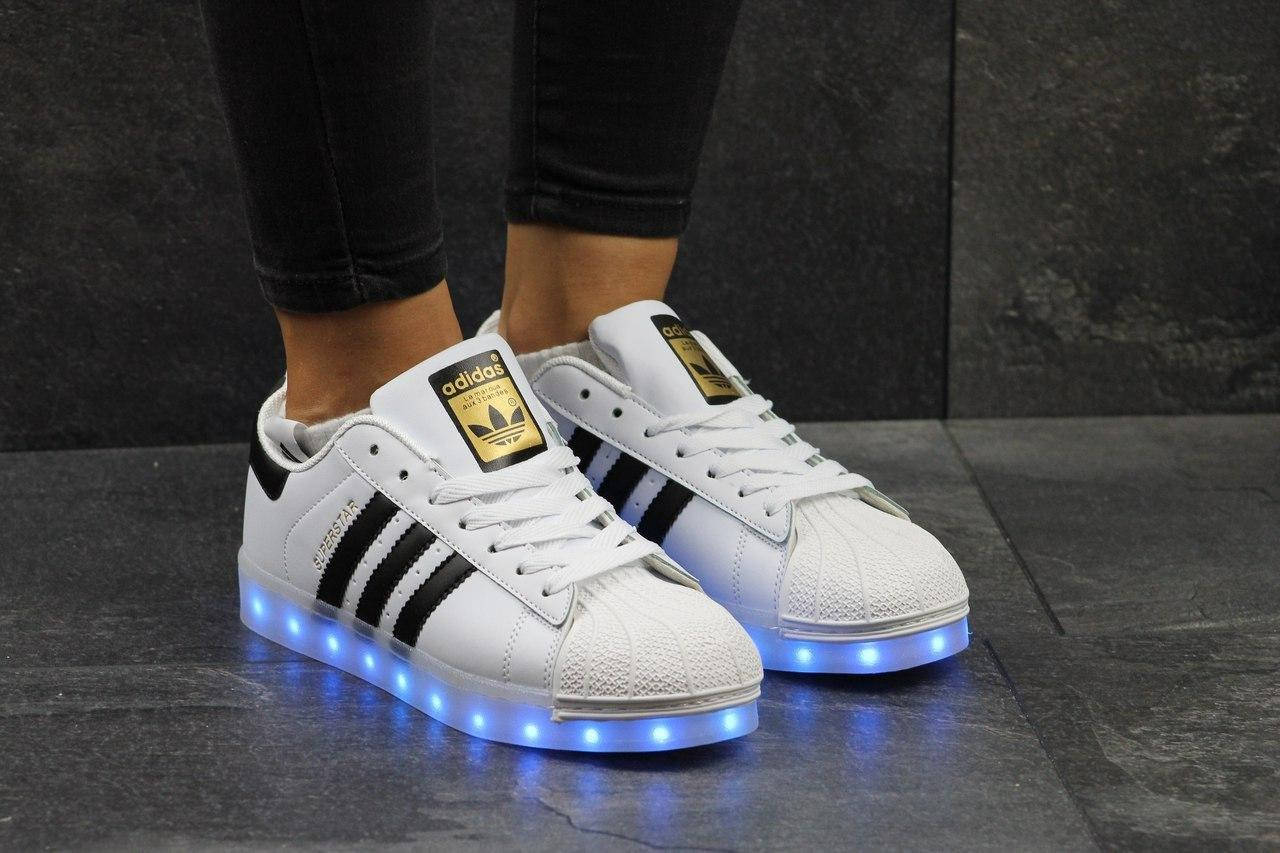 

Кросівки з підсвіткою LED Adidas Кроссовки светящиеся с Led подсветкой р.-40