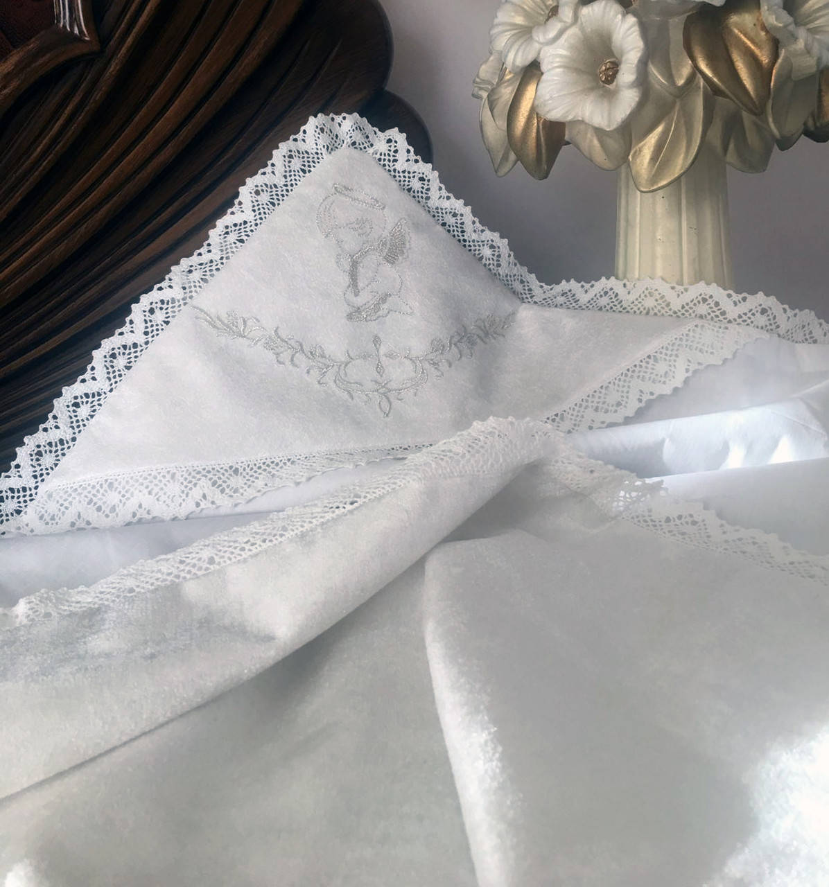 

Крыжма для крещения с вышивкой, Молочный