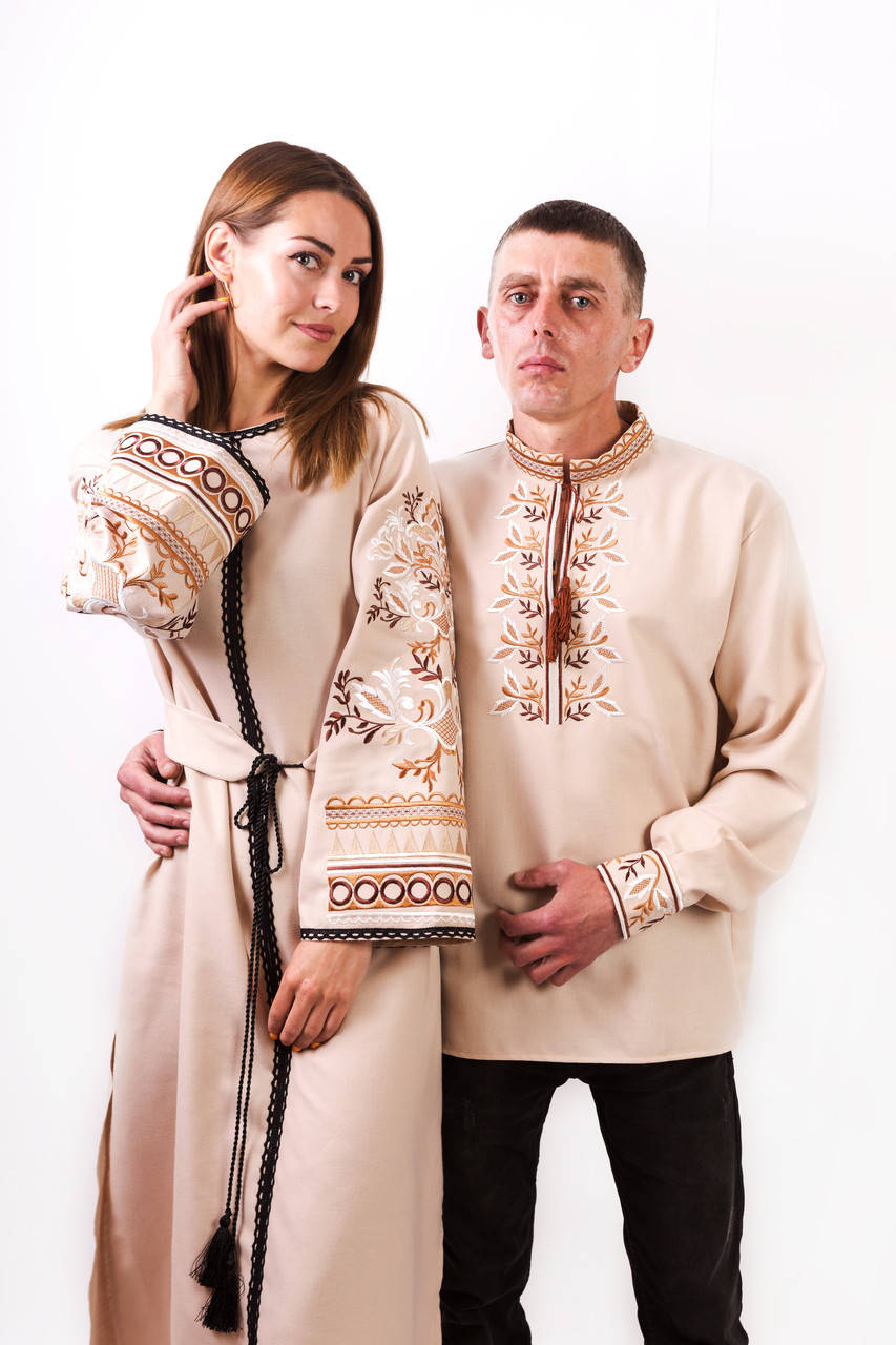 

Парний комплект вишиванок Гармонія,вишита сукня бежева, Бежевый