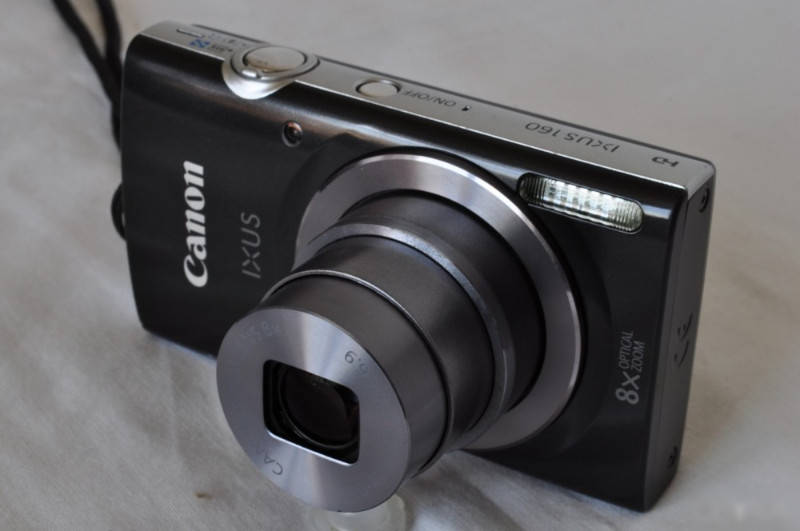 

Цифровой фотоаппарат Canon IXUS 160 - 20 Мп - HD - в Идеале !