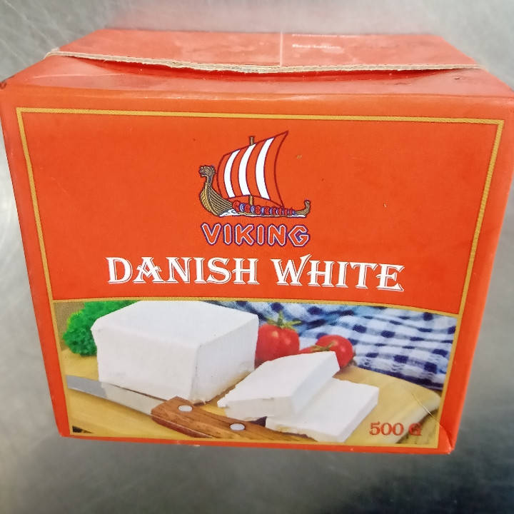 

Сир розсільний м"який Danish White ТМ VIKING 500 г