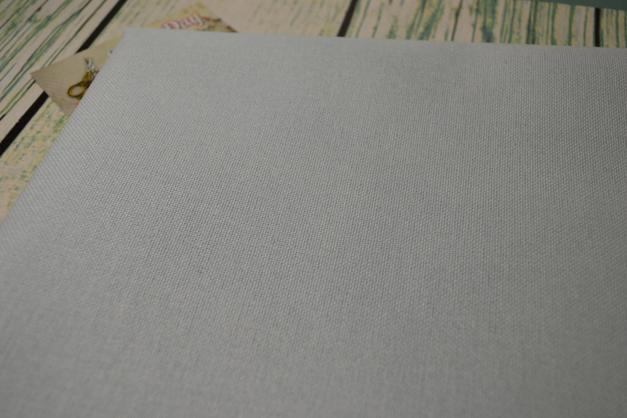 

Ткань равномерного плетения 3270/550 Brittney Lugana, цвет - голубой лед/ice blue, 28ct