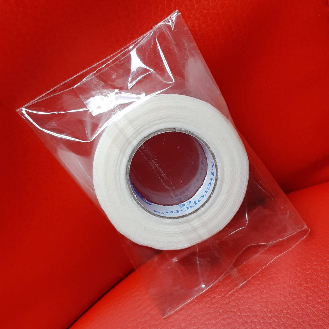 

Пластырь бумажный Micropore 3M 1.25×9м / Alla Zayats