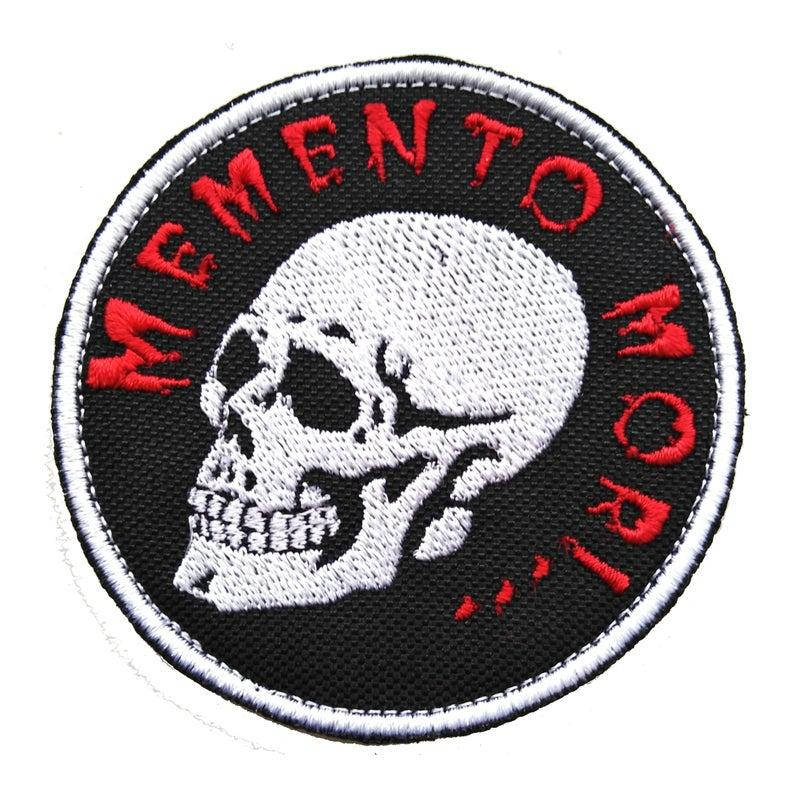 

Патч, шеврон, нашивка "Memento mori".