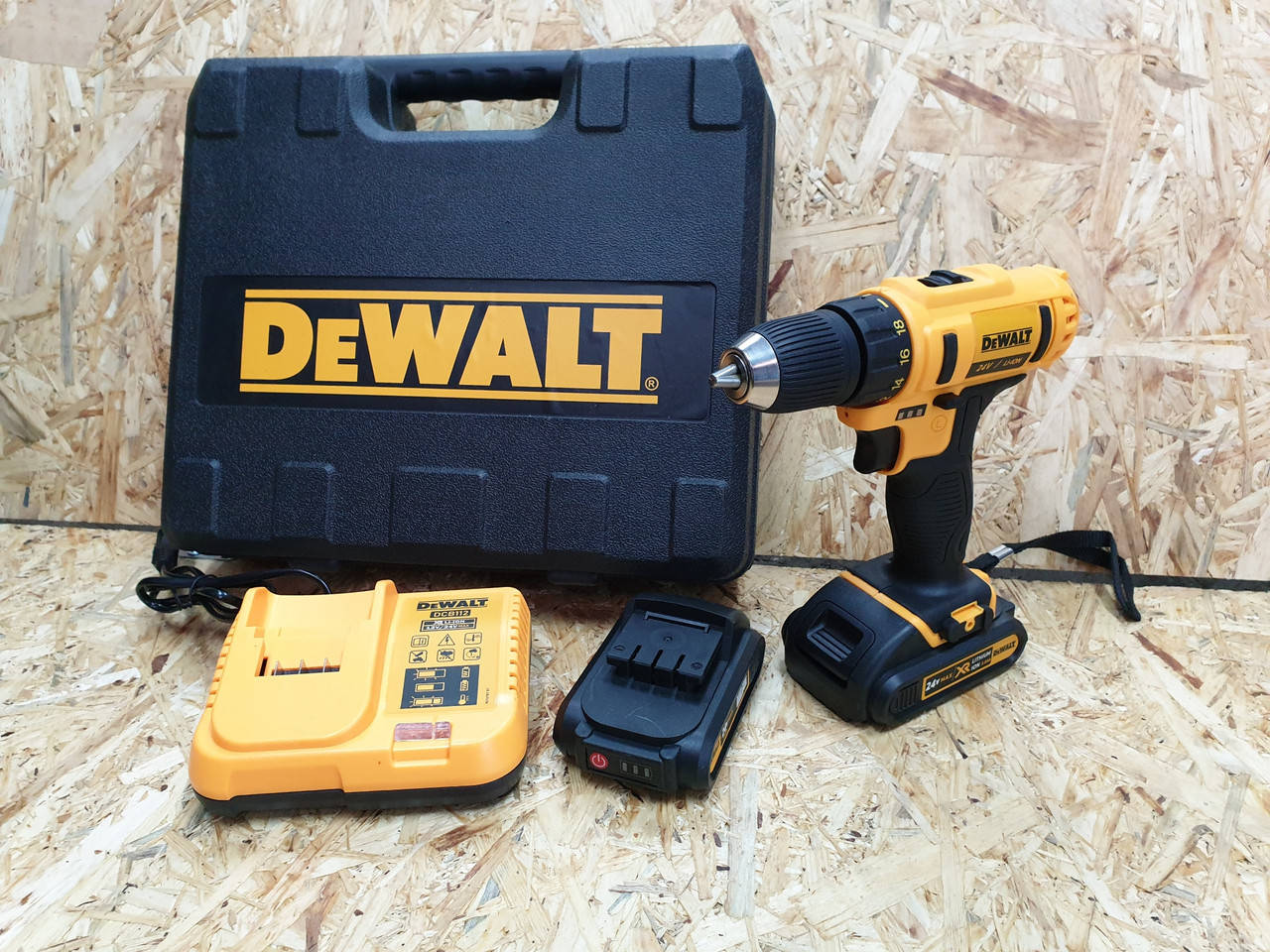 

Шуруповерт, шуруповерт DeWalt, шуруповерт аккумуляторный, шуруповерт деволт