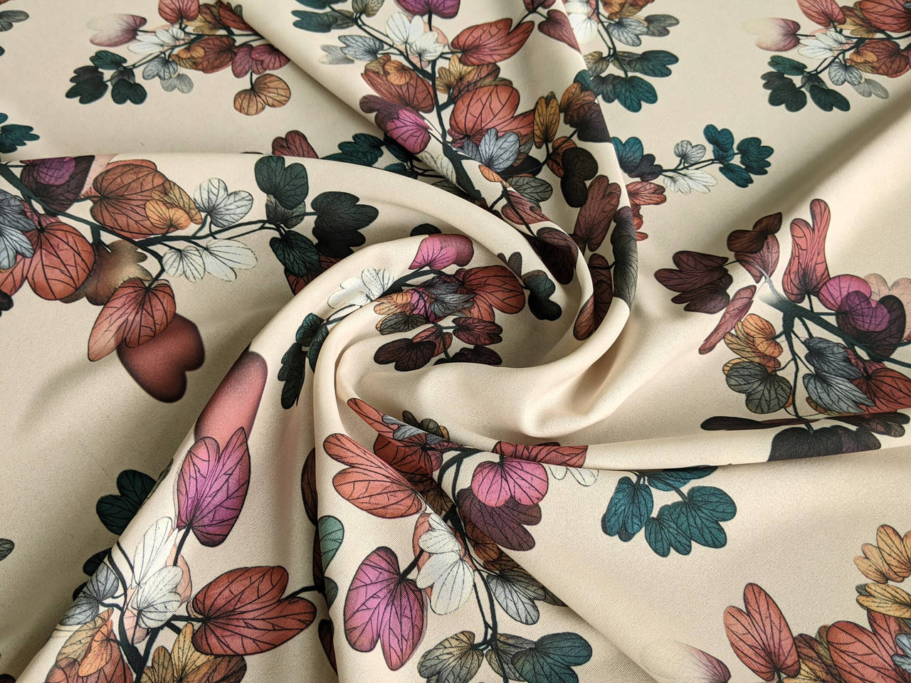 

Дона креп сказочные ветви, бежевый