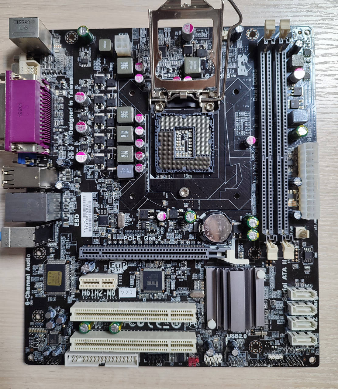 

Материнская плата S1155 ECS H61H2-M6