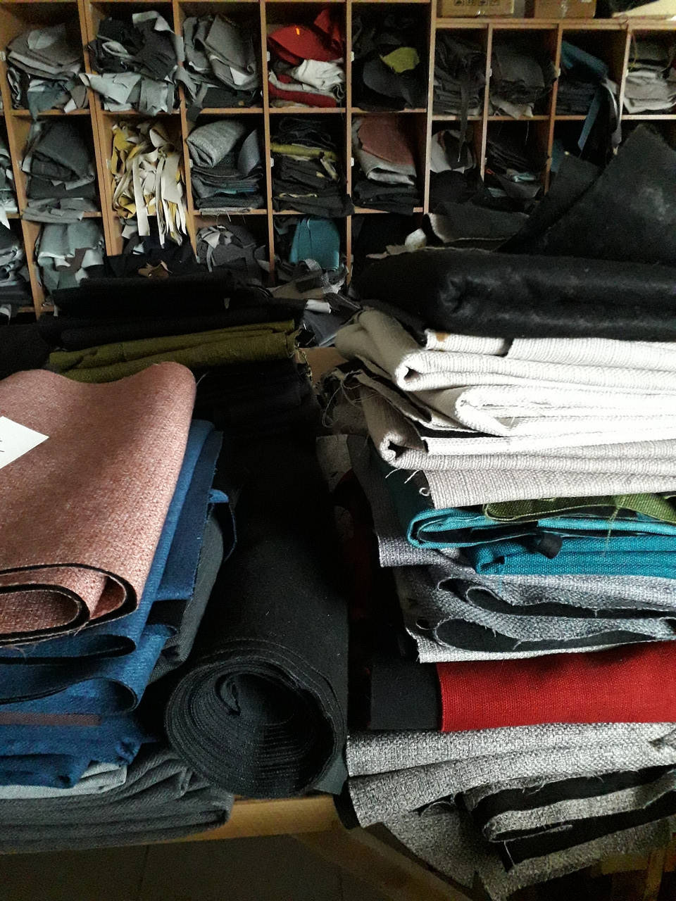 

Лоскут мебльной ткани от 20см и выше на вес