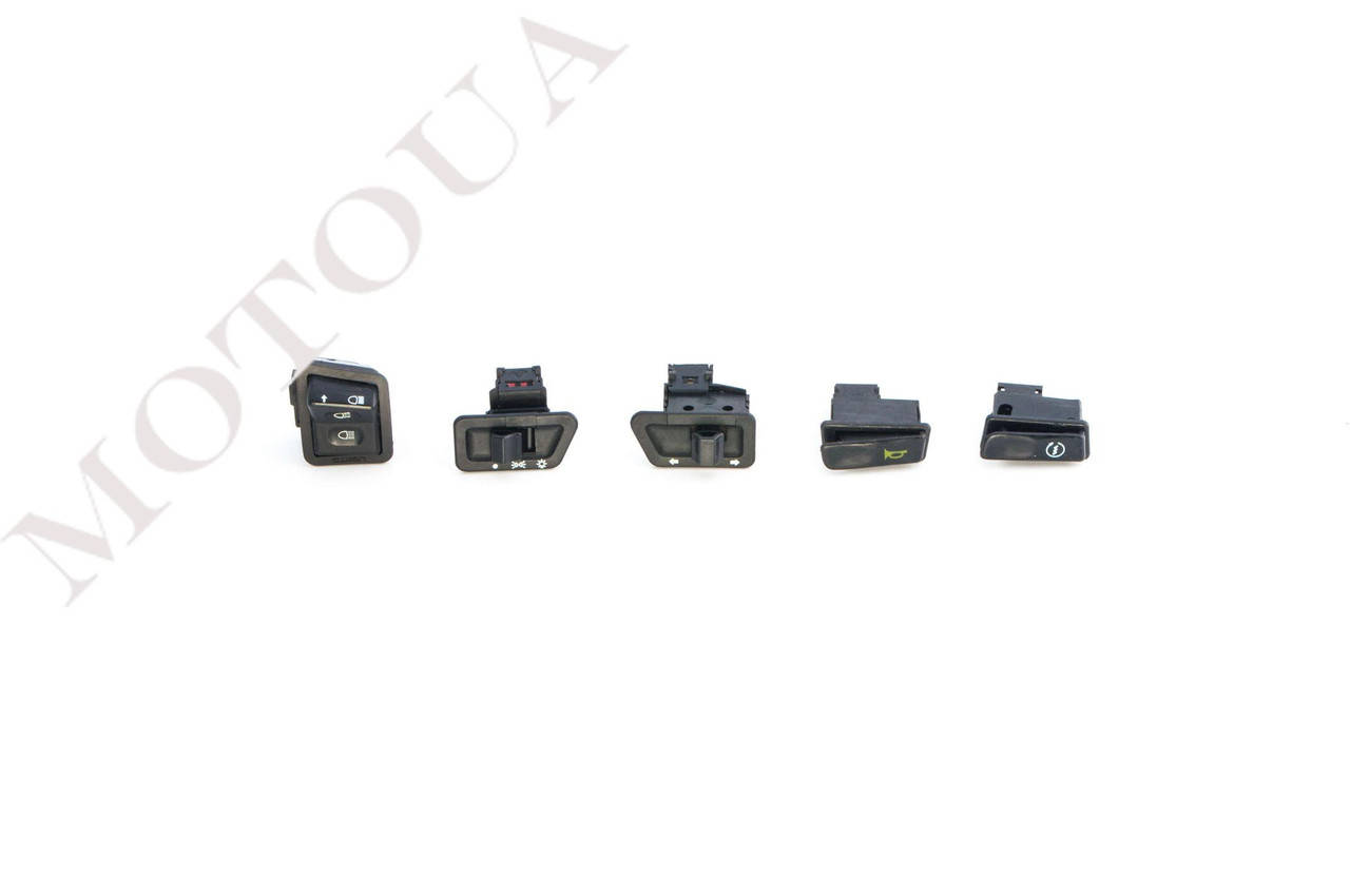 

Кнопки руля (набор) 4T GY6 125/150 (5шт) ZUNA