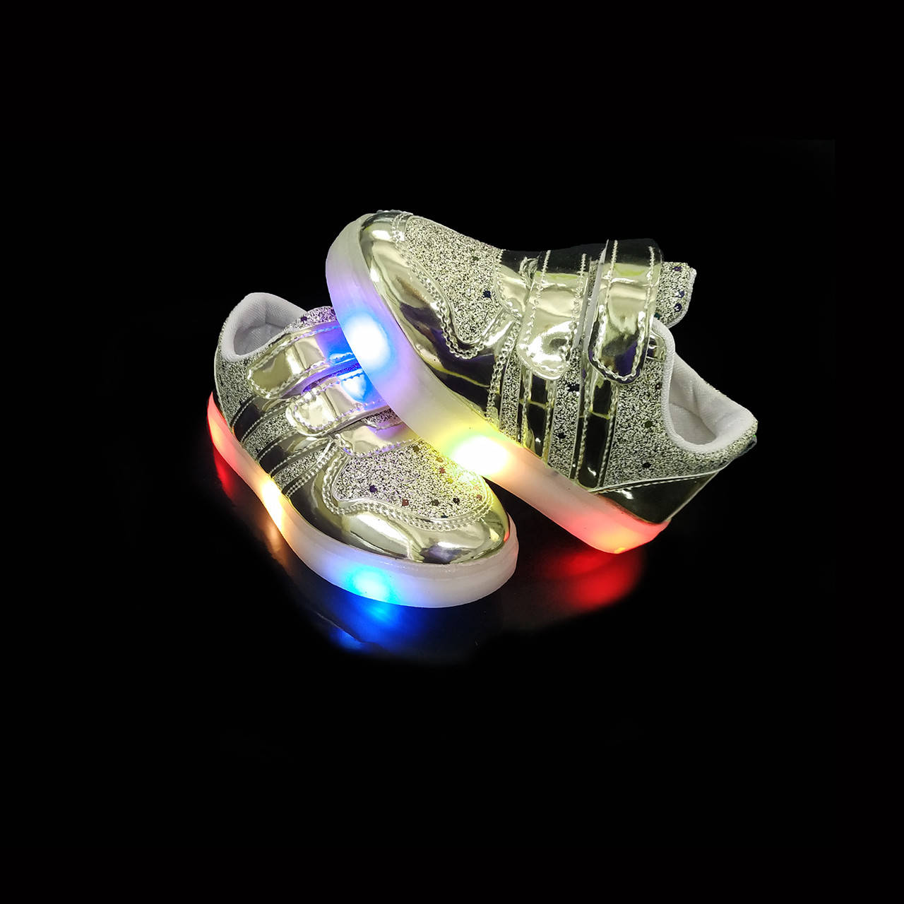 

Кроссовки с подсветкой детские Gold СЕ3 28