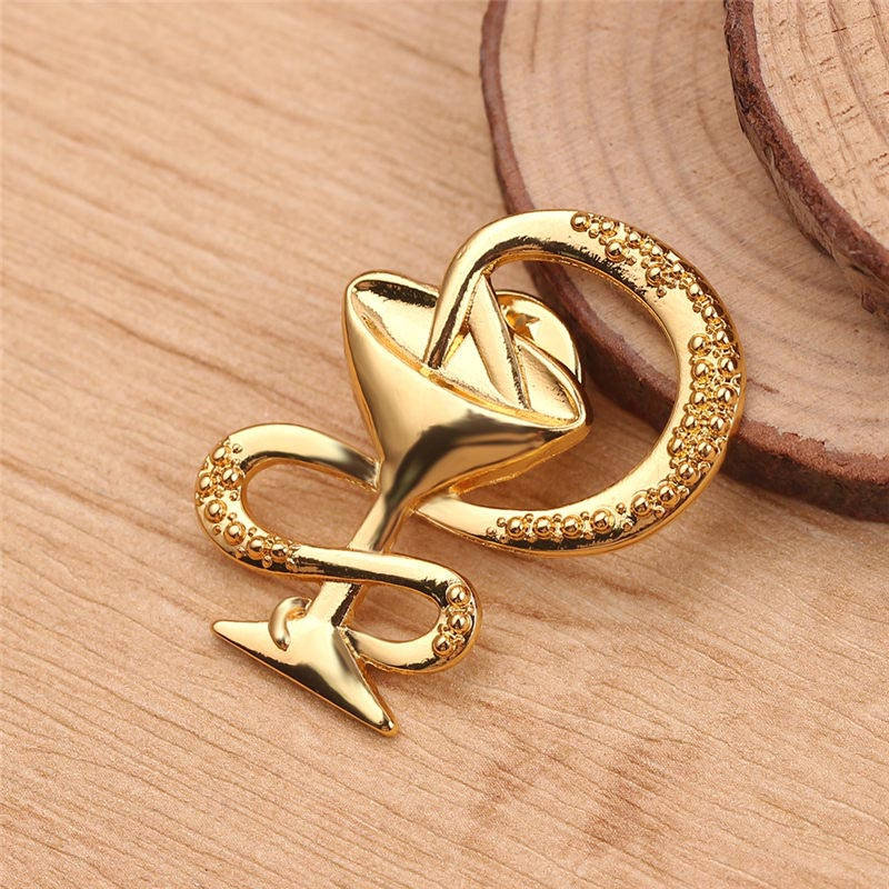 

Брошь «Змея 2» - стильное медицинское, ювелирное украшение для врача, медсестры.