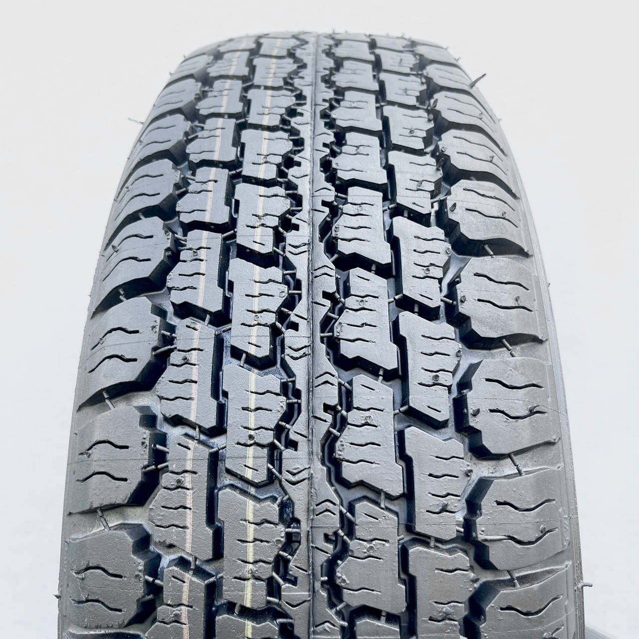 

Всесезонные шины 205/70 R14 95T Rosava БЦ-1 (2022, Ukraine)