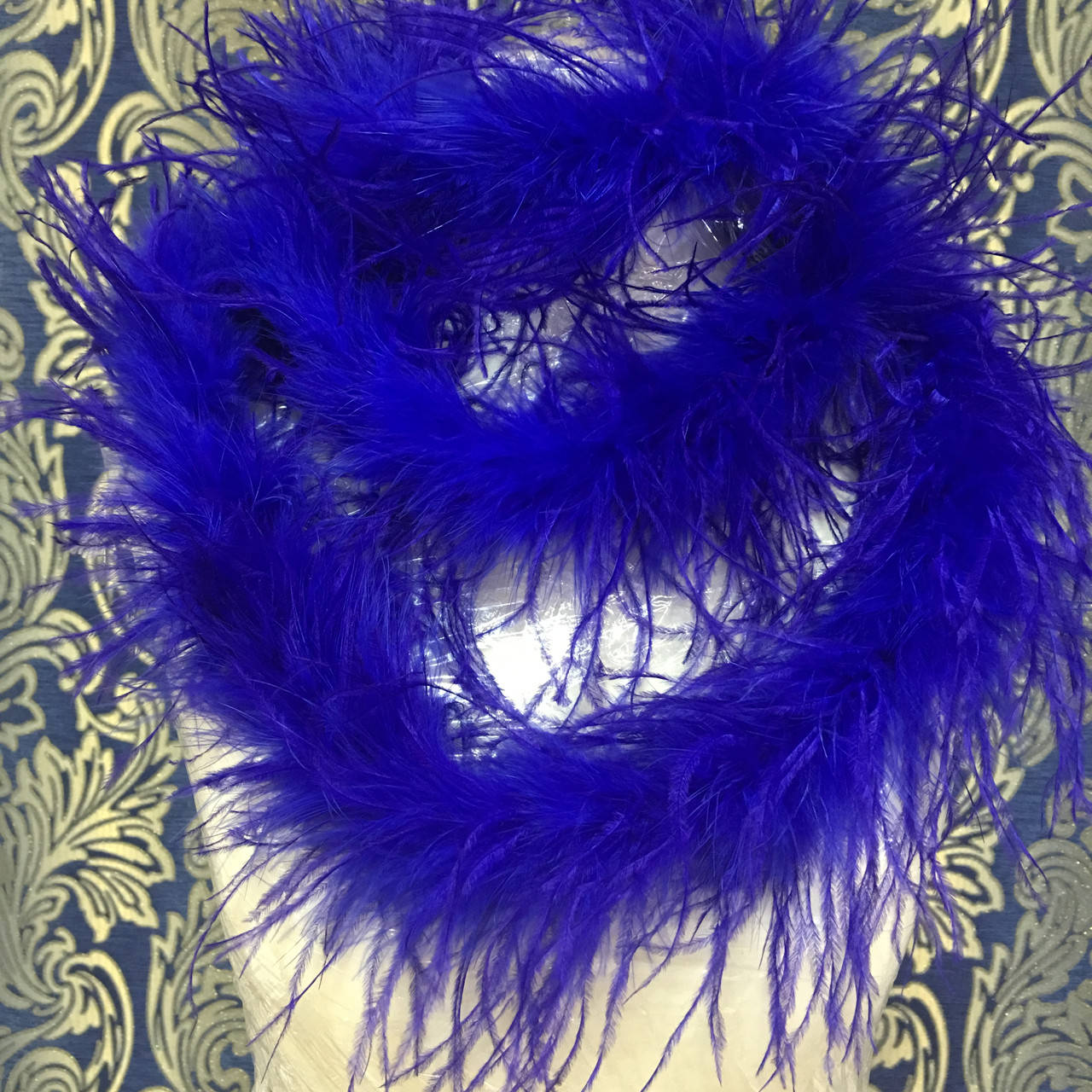 

Боа однослойное страусиное, длинна 1,8м, цвет Dark Blue