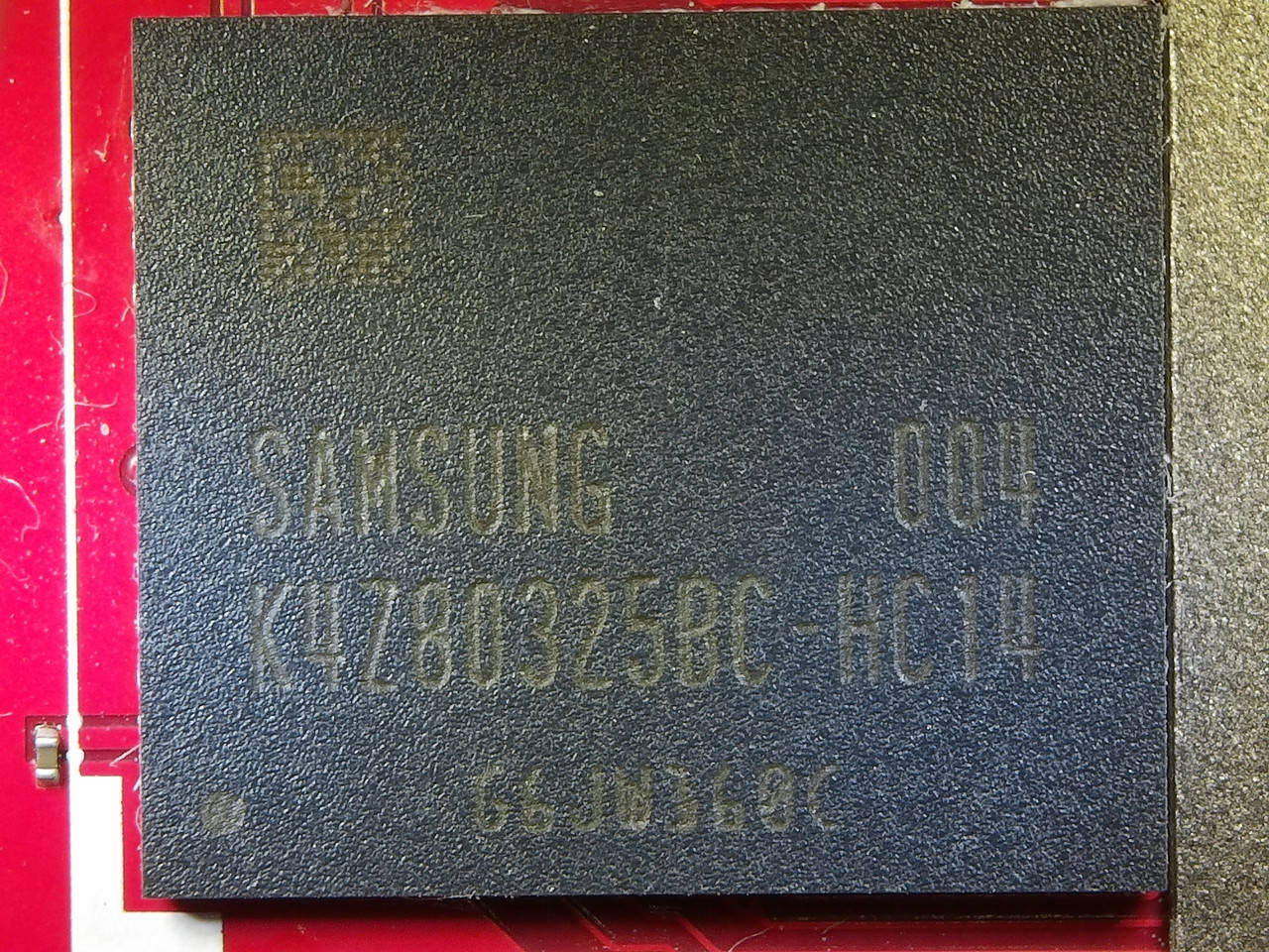 

Микросхема k4z80325bc-HC14 DDR6 видеопамять Оригинал