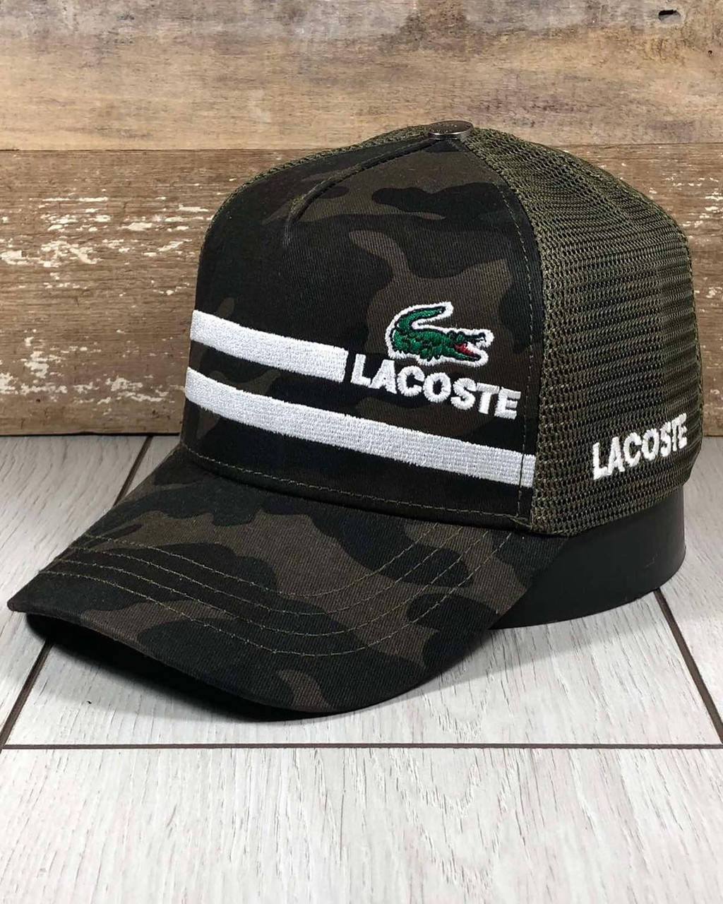 

Тракер бейсболка с сеткой Lacoste