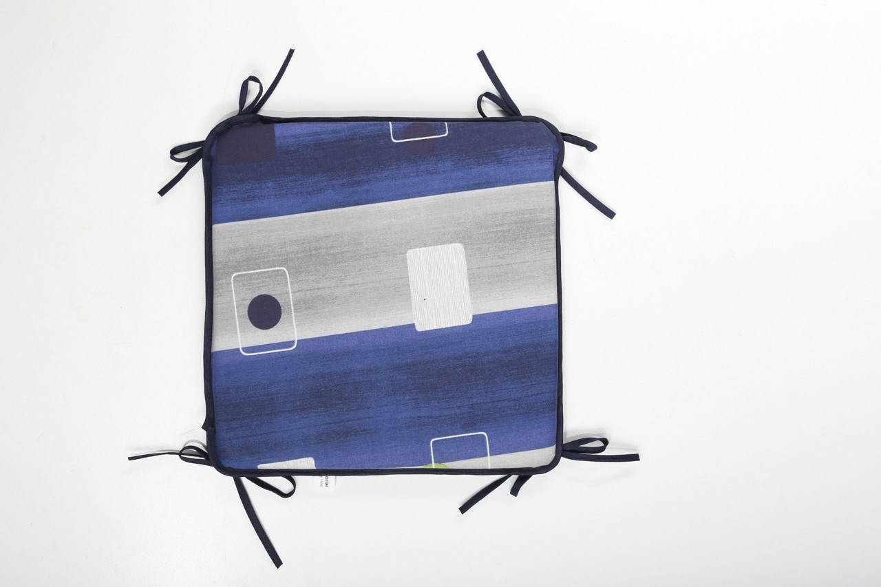 

Подушки сидушки на стулья, табуретки (33*33*3)