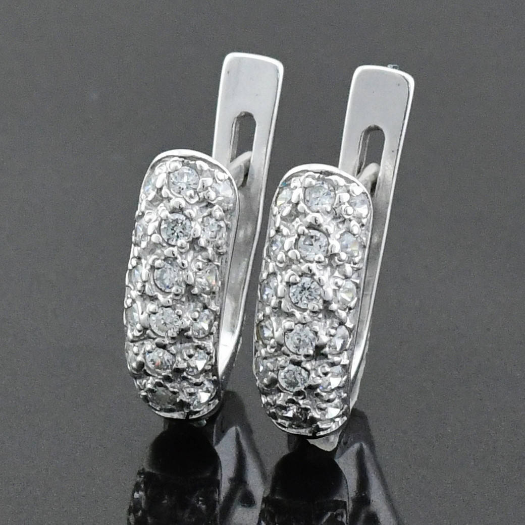 

Серебряные серьги Вузький шик размер 14х5 мм вставка белые фианиты вес 2.71 г