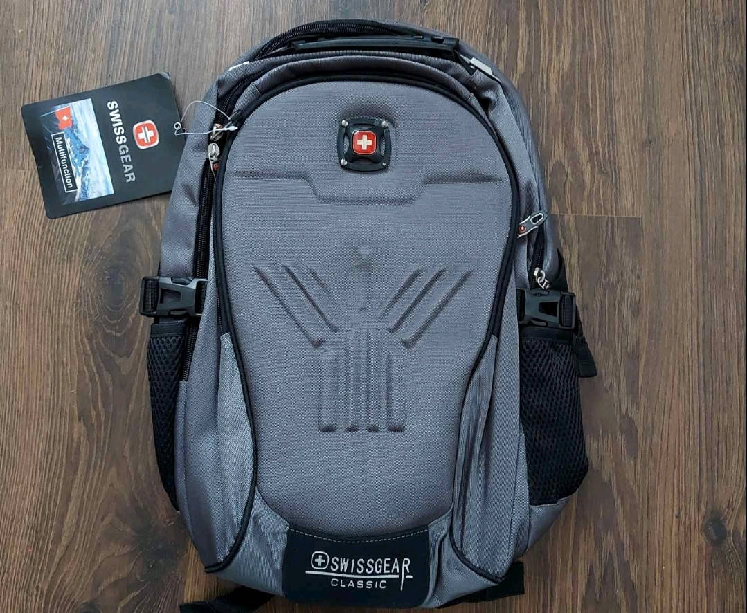 

Городской рюкзак большой 31 литр Swiss Gear 7212 (серый, красный) USB & AUX